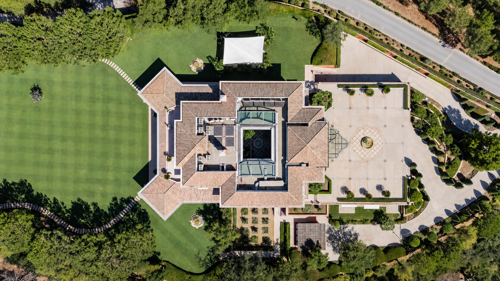 La Arbequina — fourth view